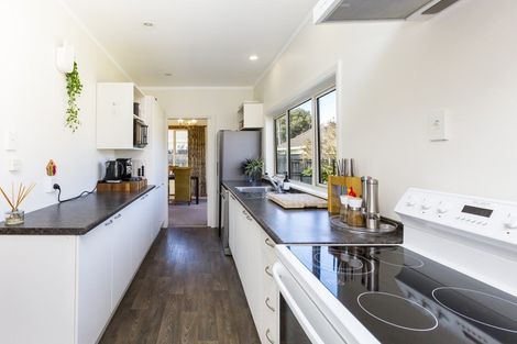 Photo of property in 32 Mcparland Street, Ebdentown, Upper Hutt, 5018