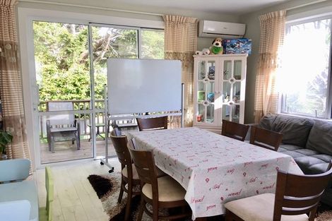 Photo of property in 32a Coronation Road, Hillcrest, Auckland, 0627