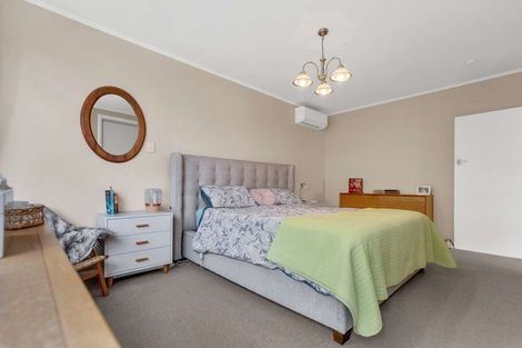 Photo of property in 67 Forest Lake Road, Forest Lake, Hamilton, 3200