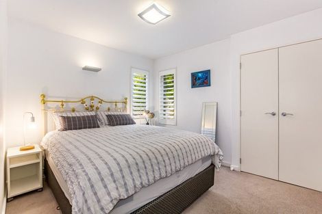 Photo of property in Aqua, 13/74 Oriental Parade, Oriental Bay, Wellington, 6011