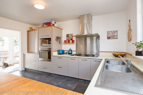 Photo of property in 39 Wood Street, Takaro, Palmerston North, 4410