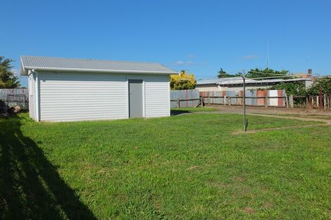 Photo of property in 33a Avenue Road, Foxton, 4814