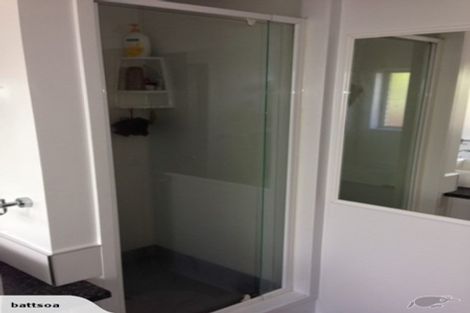 Photo of property in 2/105a Wallace Road, Papatoetoe, Auckland, 2025