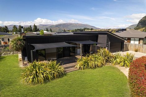 Photo of property in 3 Hebe Court, Albert Town, Wanaka, 9305