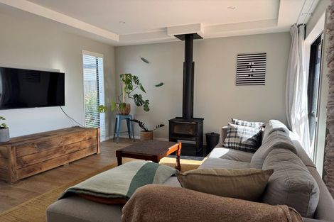 Photo of property in 12 Borland Street, Woodend, 7610