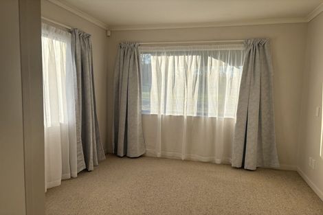Photo of property in 78a Koraha Road, Kumeu, 0892