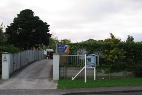Photo of property in 9 Toru Street, Te Atatu Peninsula, Auckland, 0610