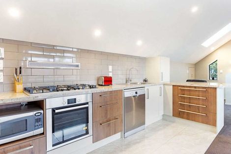 Photo of property in 2/164 Fitzgerald Avenue, Christchurch Central, Christchurch, 8011