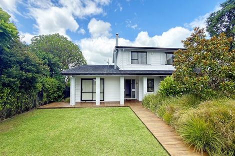 Photo of property in 16 Onetaunga Road, Chatswood, Auckland, 0626