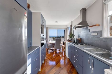 Photo of property in 15 Mount View Place, Spotswood, New Plymouth, 4310