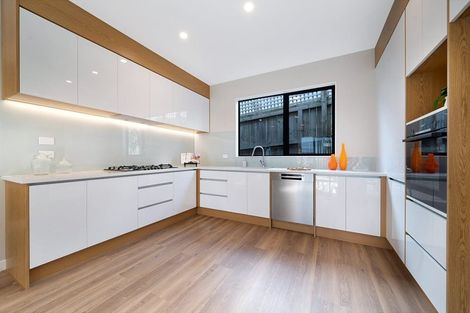 Photo of property in 86b Kervil Avenue, Te Atatu Peninsula, Auckland, 0610