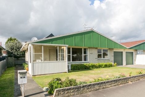 Photo of property in 1/306 Hastings Street South, Hastings, 4122