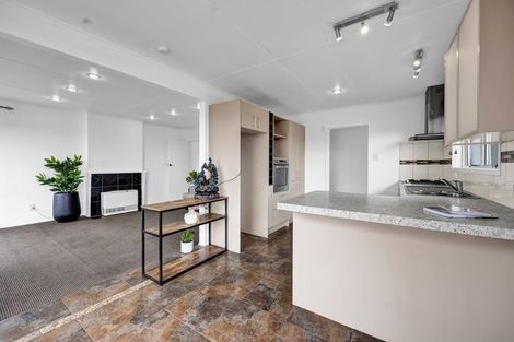 Photo of property in 3 Gardenia Avenue, Bell Block, New Plymouth, 4312