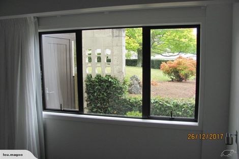 Photo of property in 12 Meadowvale Avenue, Forrest Hill, Auckland, 0620