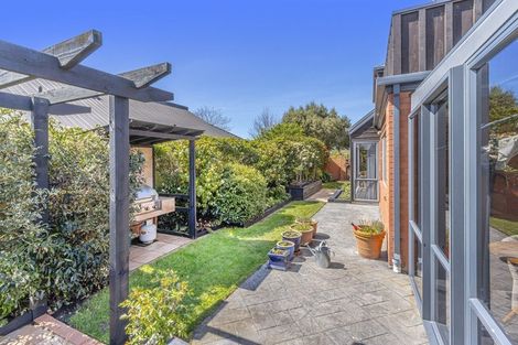 Photo of property in 29 Greystoke Lane, Avonhead, Christchurch, 8042