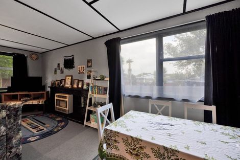 Photo of property in 11 Fairfield Road, Hawera, 4610