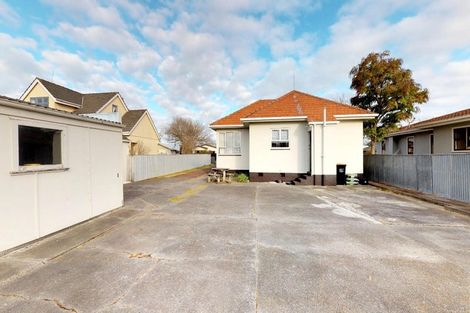 Photo of property in 21 Florence Avenue, Palmerston North, 4414