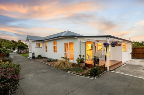 Photo of property in 39 Tovey Street, New Brighton, Christchurch, 8061