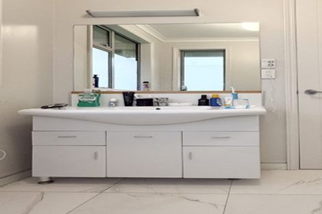 Photo of property in 23 Redvale Rise, Redvale, Albany, 0794