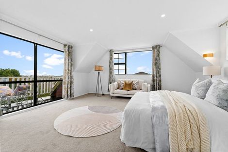 Photo of property in 206 Whitford Road, Shamrock Park, Auckland, 2016