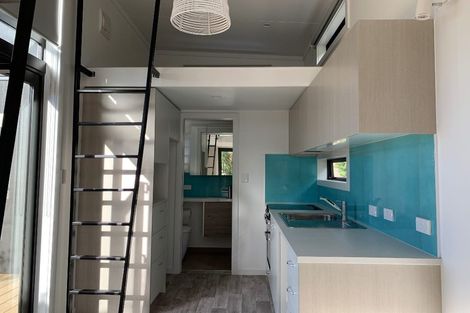 Photo of property in 2a Rimu Road, Stanmore Bay, Whangaparaoa, 0932