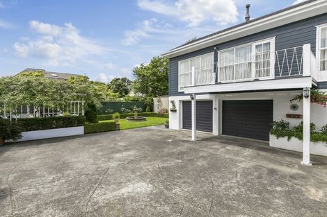 Photo of property in 46 Wai-iti Crescent, Woburn, Lower Hutt, 5010