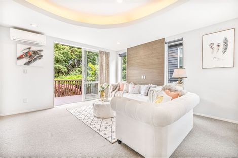 Photo of property in 7 Lucca Crescent, Flat Bush, Auckland, 2019