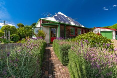 Photo of property in 124 Marine Drive, Diamond Harbour, Lyttelton, 8971