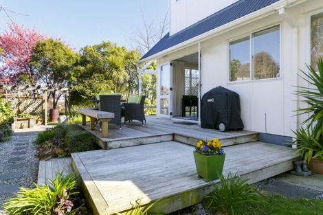 Photo of property in 4 Richmond Avenue, Richmond Heights, Taupo, 3330