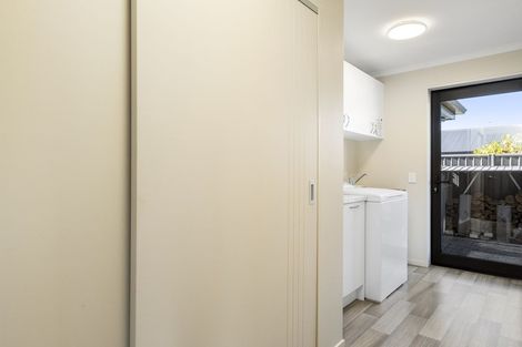 Photo of property in 187 Wingatui Road, Mosgiel, 9024