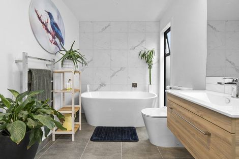 Photo of property in 9 Ada Close, Cambridge, 3434