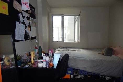 Photo of property in Cube Apartments, 5h/242 Taranaki Street, Mount Cook, Wellington, 6011
