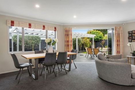 Photo of property in 28 Reka Street, Parklands, Christchurch, 8083