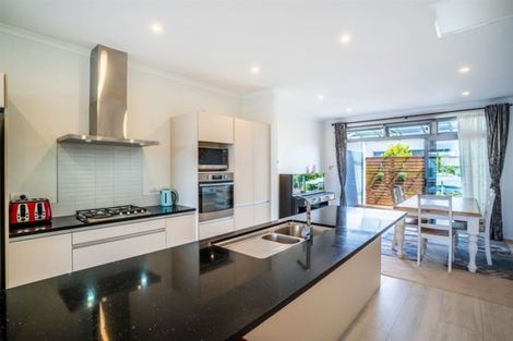 Photo of property in 82 Caldera Drive, Long Bay, Auckland, 0630