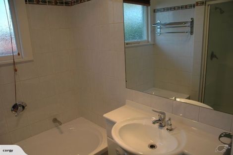 Photo of property in 33 Hurunui Street, Cracroft, Christchurch, 8025