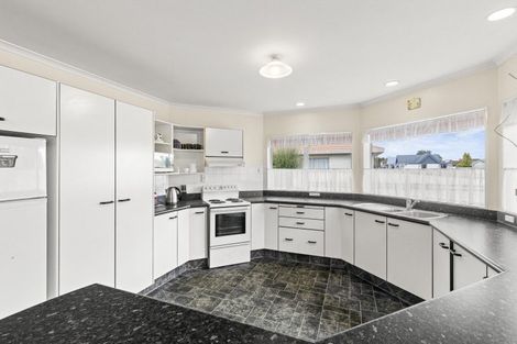 Photo of property in 8 Kelsi Street, Tawhero, Whanganui, 4501