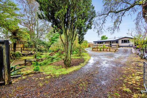 Photo of property in 43 Maire Street, Inglewood, 4330