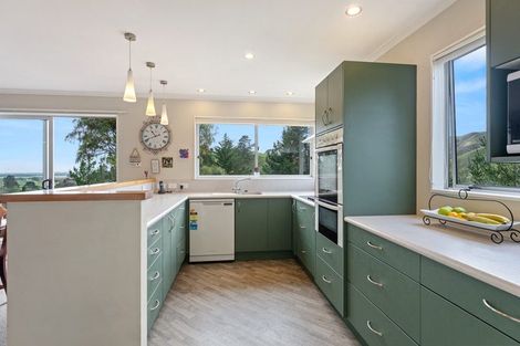 Photo of property in 132 Mangaone Road, Hautere, Otaki, 5582