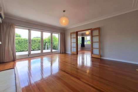 Photo of property in 33 Michaels Avenue, Ellerslie, Auckland, 1051