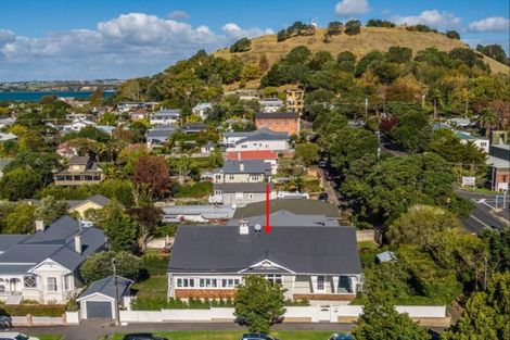 Photo of property in 39 Allenby Avenue, Devonport, Auckland, 0624