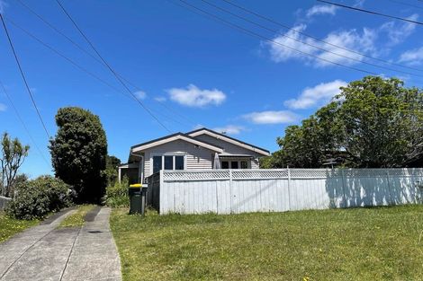 Photo of property in 298 East Coast Road, Forrest Hill, Auckland, 0620