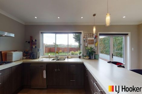 Photo of property in 24 David Avenue, Hillpark, Auckland, 2102