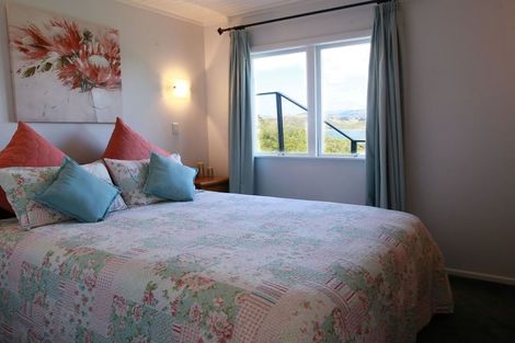 Photo of property in 29 The Track, Plimmerton, Porirua, 5026