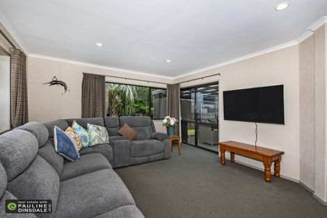 Photo of property in 6 Bonselaar Drive, Te Kamo, Whangarei, 0112