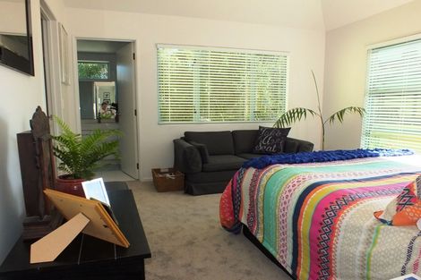 Photo of property in 355 Gulf Harbour Drive, Gulf Harbour, Whangaparaoa, 0930