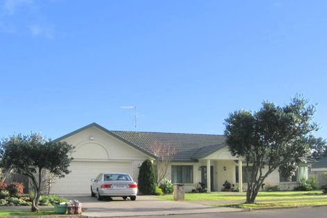 Photo of property in 147 Burswood Drive, Burswood, Auckland, 2013