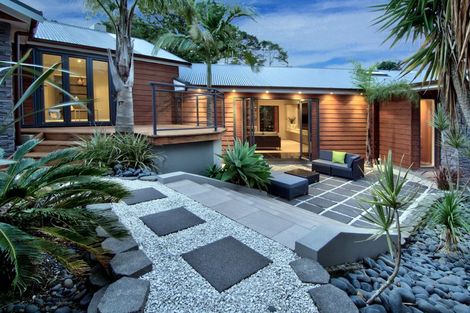 Photo of property in 97 Shaw Road, Oratia, Auckland, 0604