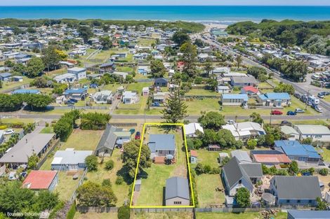 Photo of property in 3 Kauwhata Street, Himatangi Beach, Foxton, 4891