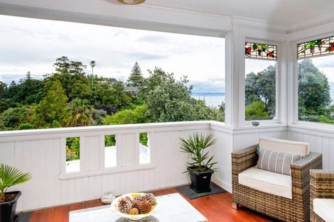 Photo of property in 14 Elizabeth Road, Bluff Hill, Napier, 4110