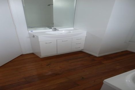 Photo of property in 43 Castletown Place, New Brighton, Christchurch, 8083